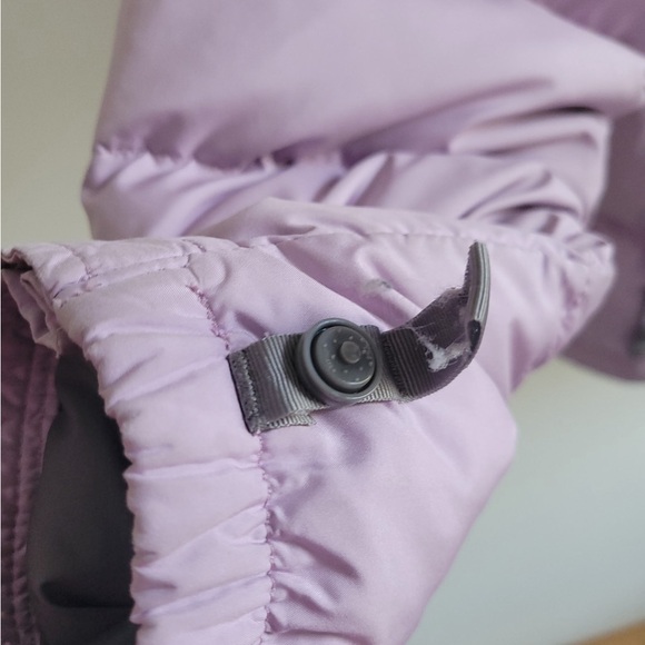 The North Face Light Purple Puffer - Picture 6 of 7